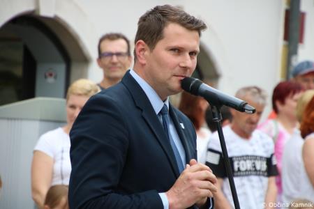 Po dveh letih Kamnik danes v znamenju maturantske četvorke (12)